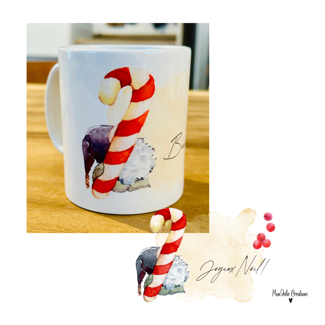 Tazza mug natalizia con gnomo e stecco di zucchero con scritta buon natale in francese.