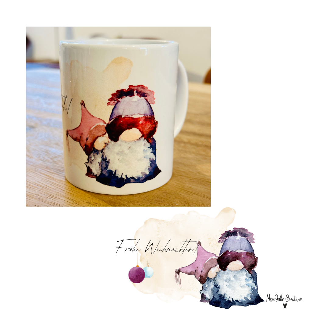 tazza mug natalizia con simpatica coppia di gnomi con scritta buon natale in tedesco.